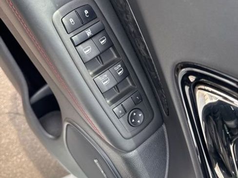 Used 2024 Dodge Durango R/T AWD/4WD image 9