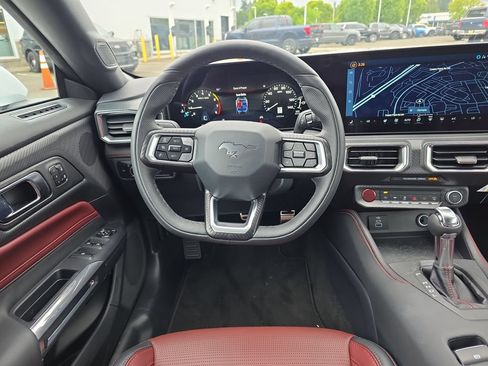Used 2025 Ford Mustang Premium RWD image 8