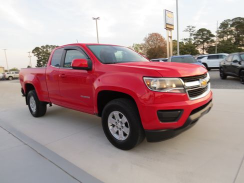 Certified 2020 Chevrolet Colorado W/T w/ WT Convenience Package image 9