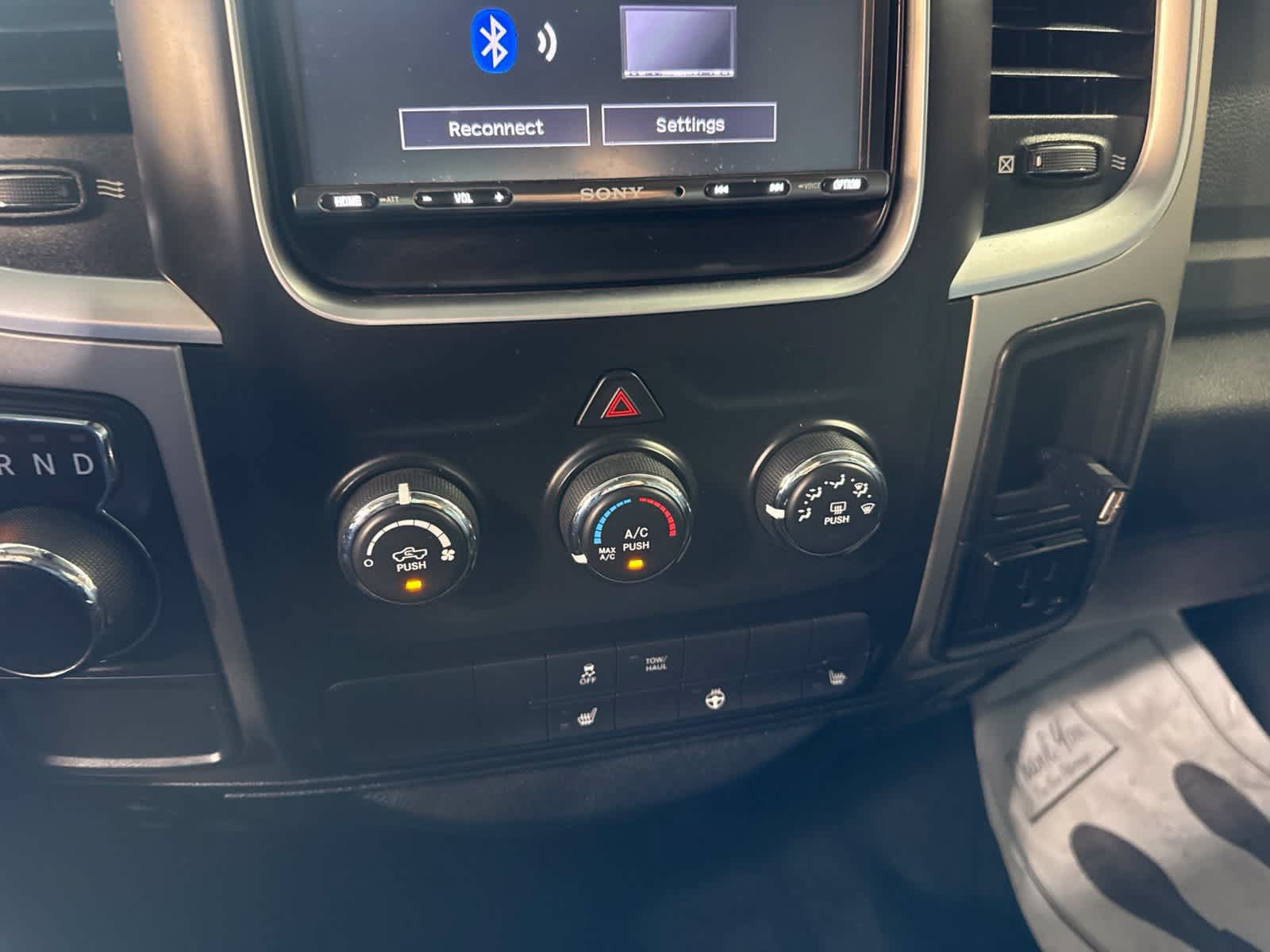 Used 2014 RAM 1500 Big Horn RWD image 22