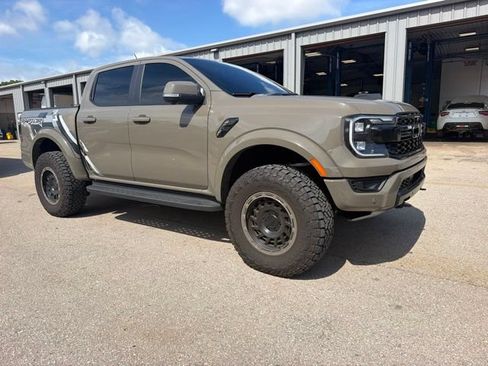 Used 2025 Ford Ranger Raptor AWD/4WD image 6