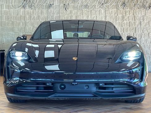 Used 2024 Porsche Taycan 4S w/ Technology Package (P6F) AWD/4WD image 3