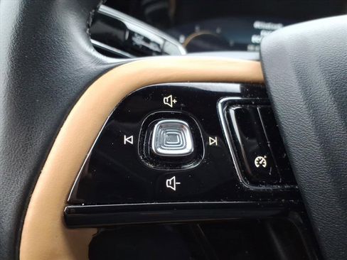 Certified 2022 Lincoln Corsair Reserve w/ Elements Package image 25