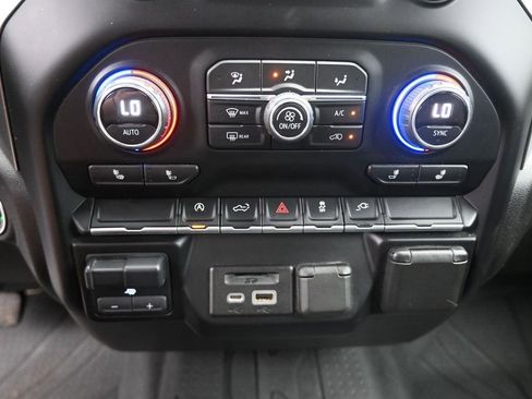 Used 2019 Chevrolet Silverado 1500 LT w/ All-Star Edition image 12