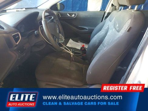 Used 2017 Hyundai Ioniq Blue image 14
