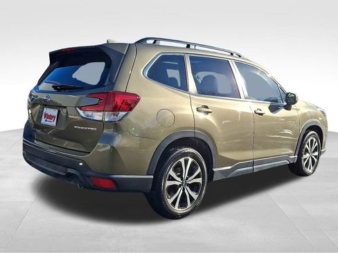 Used 2023 Subaru Forester Limited image 6