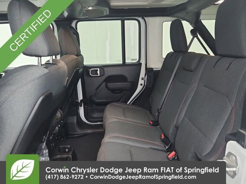 Certified 2026 Jeep Wrangler Unlimited Rubicon AWD/4WD image 28