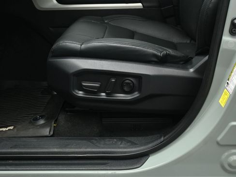 Used 2024 Toyota Tundra Limited image 9