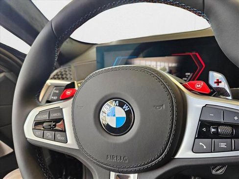 Used 2026 BMW X6 M Competition w/ Executive Package image 22