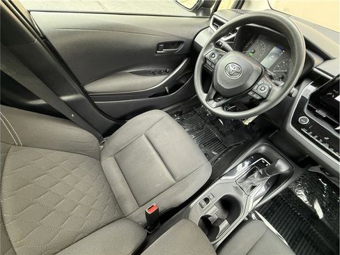 Used 2023 Toyota Corolla LE FWD image 37