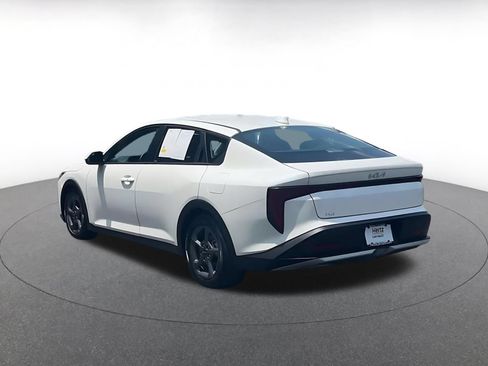 Used 2025 Kia K4 FWD image 11