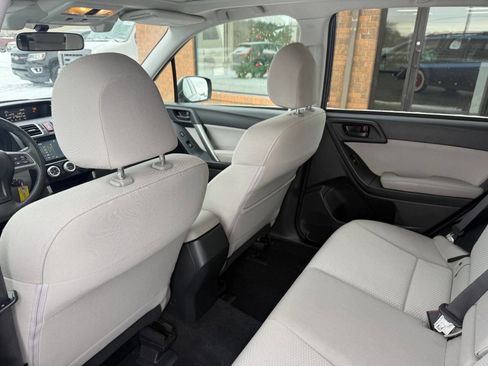 Used 2016 Subaru Forester 2.5i Premium image 20