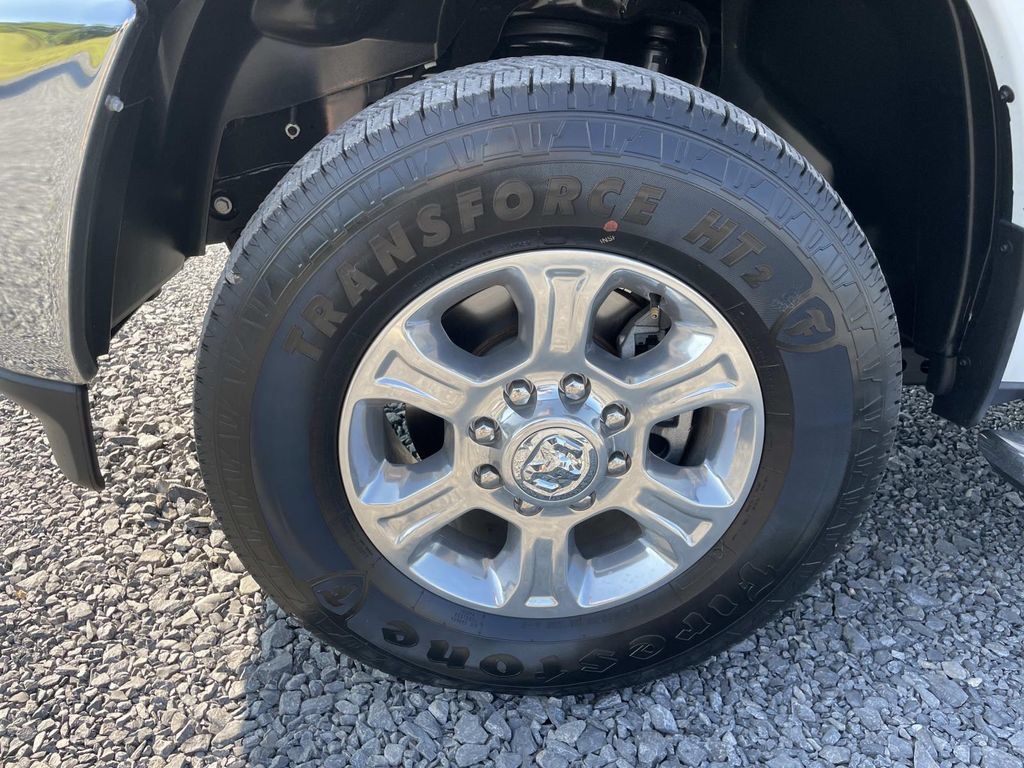 Used 2026 RAM 2500 Big Horn AWD/4WD image 36