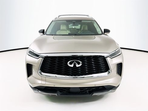 Used 2023 INFINITI QX60 Sensory w/ Cargo Package image 2