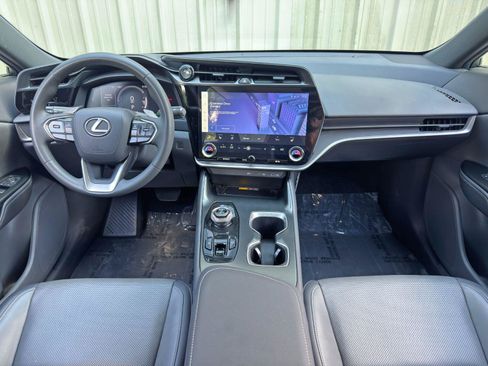 Used 2025 Lexus RZ 300e w/ Accessory Package (Z1) FWD image 11