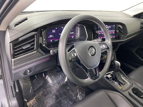 Used 2021 Volkswagen Jetta SEL image 11
