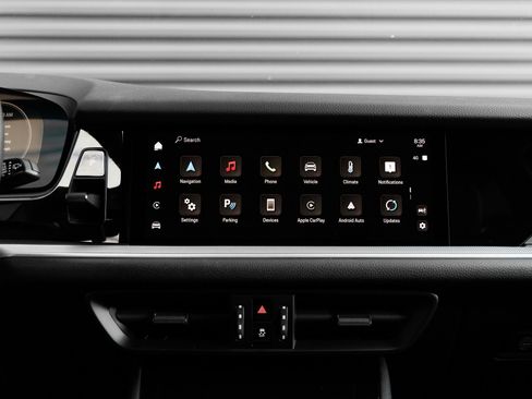 Certified 2025 Porsche Cayenne AWD/4WD image 20