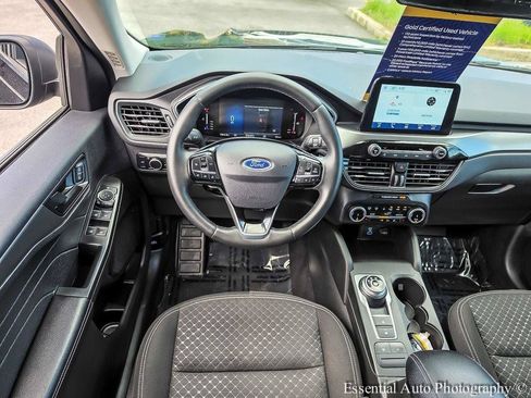 Used 2023 Ford Escape Active AWD/4WD image 12