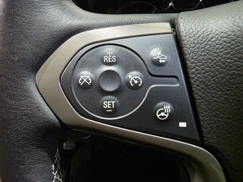 Used 2017 Chevrolet Silverado 1500 High Country image 5