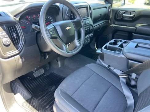 Used 2022 Chevrolet Silverado 1500 Custom w/ LPO, Dark Essentials Package RWD image 6