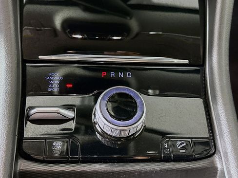 Used 2024 Jeep Grand Cherokee Limited 4xe image 20