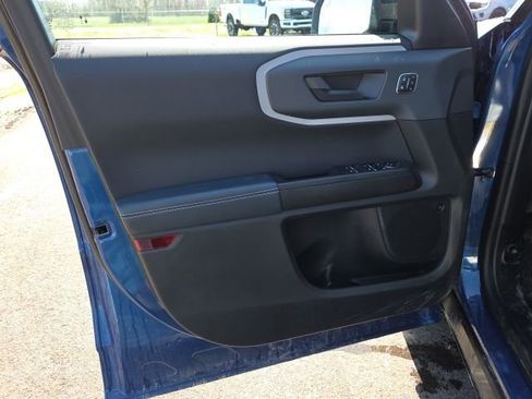 Used 2023 Ford Bronco Sport Outer Banks w/ Tech Package image 24