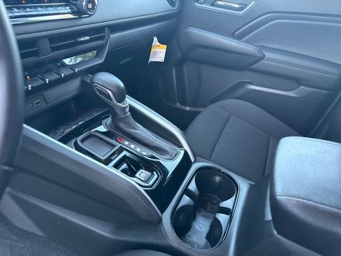 Used 2023 Chevrolet Colorado LT w/ LT Convenience Package II image 23