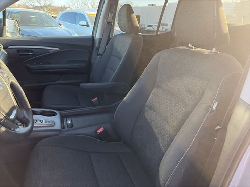 Certified 2023 Honda Ridgeline Sport image 17