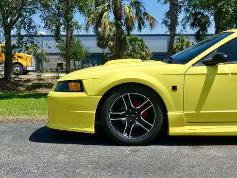 Used 2001 Ford Mustang GT RWD image 36