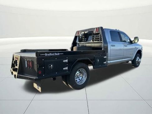 New 2026 RAM 3500 Big Horn w/ Laramie Trim Package image 5