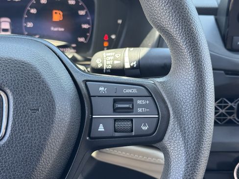 Used 2023 Honda Accord LX image 18