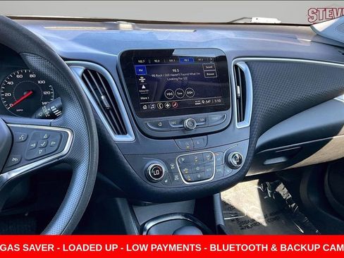 Used 2024 Chevrolet Malibu LT image 9