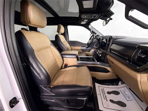 Used 2024 Ford F450 Lariat w/ Camper Package image 26