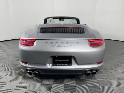 Certified 2018 Porsche 911 Carrera S image 10
