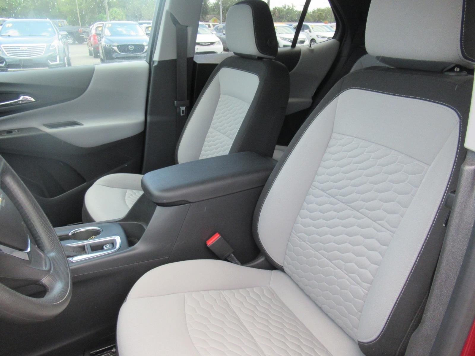 Used 2020 Chevrolet Equinox LT w/ LPO, Floor Liner Package FWD image 19