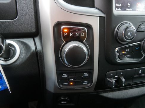Certified 2018 RAM 1500 Big Horn AWD/4WD image 29