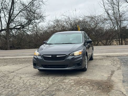 Used 2018 Subaru Impreza 2.0i image 6