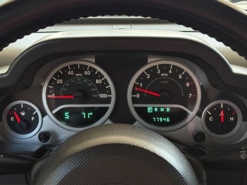 Used 2008 Jeep Wrangler Sahara w/ PWR Convenience Group AWD/4WD image 14