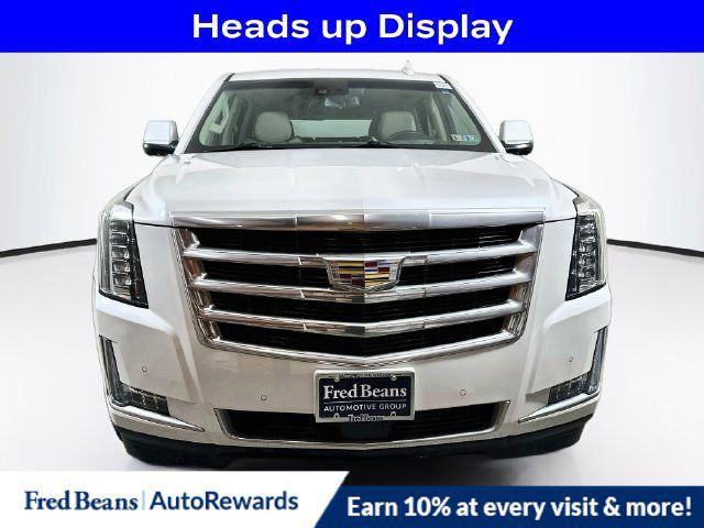 Used 2019 Cadillac Escalade Premium Luxury AWD/4WD image 2