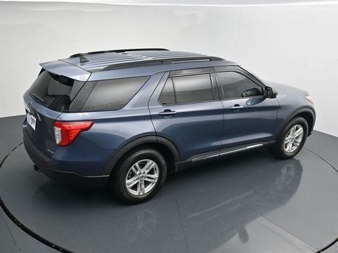 Used 2021 Ford Explorer XLT AWD/4WD image 26