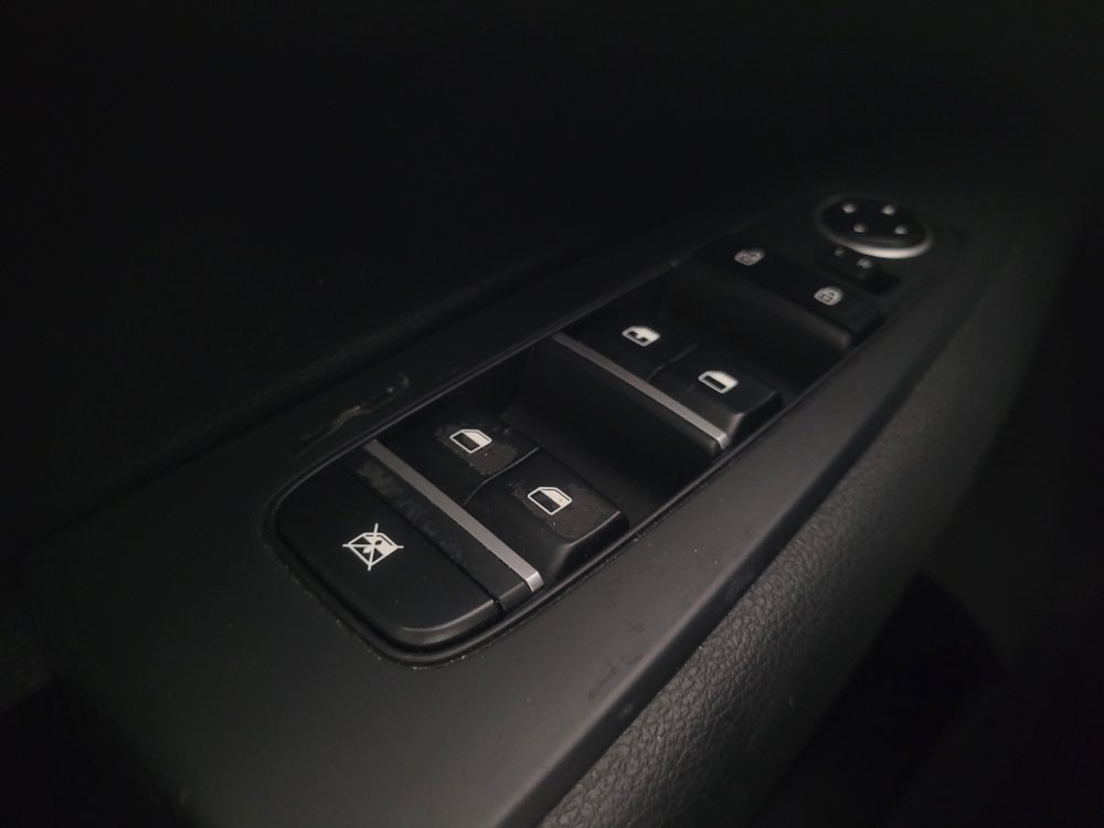Used 2023 Kia Forte LXS FWD image 27