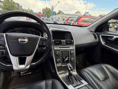 Used 2014 Volvo XC60 T6 AWD/4WD image 8