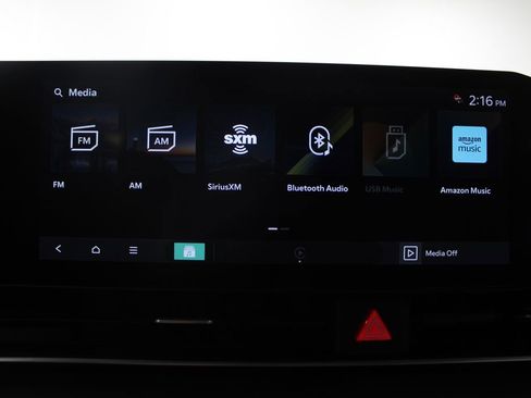 Used 2025 Kia Carnival EX image 45