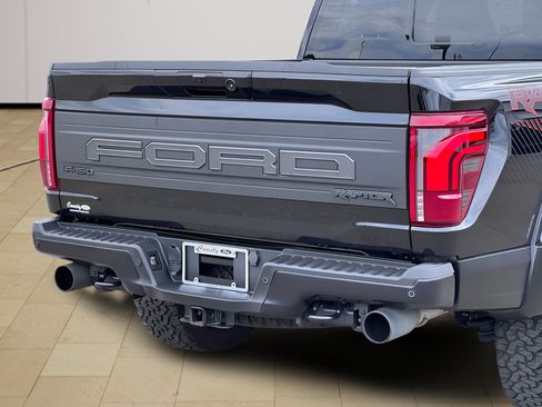 Used 2024 Ford F150 Raptor AWD/4WD image 47