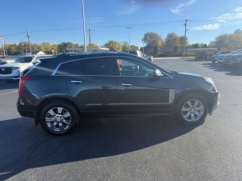 Used 2014 Cadillac SRX Luxury image 6