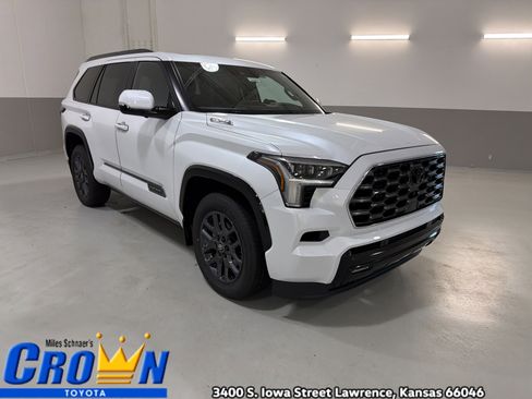 New 2026 Toyota Sequoia Platinum AWD/4WD image 4