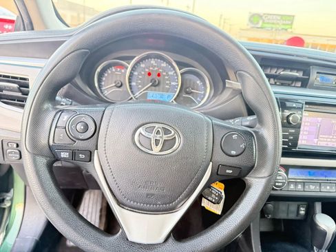 Used 2016 Toyota Corolla LE image 20