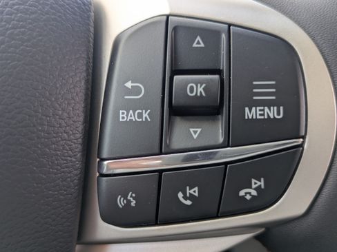 New 2026 Ford Explorer Active w/ Active Comfort Package RWD image 27