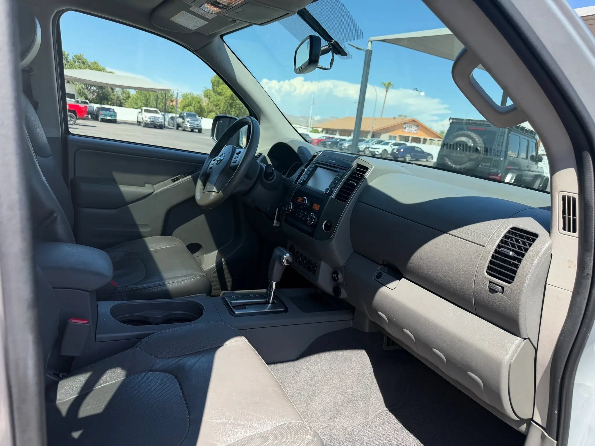 Used 2019 Nissan Frontier SL RWD image 23