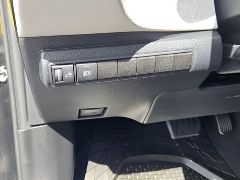 Certified 2024 Toyota Corolla LE FWD image 14